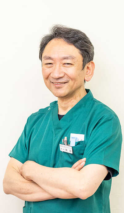 医師　角田智之